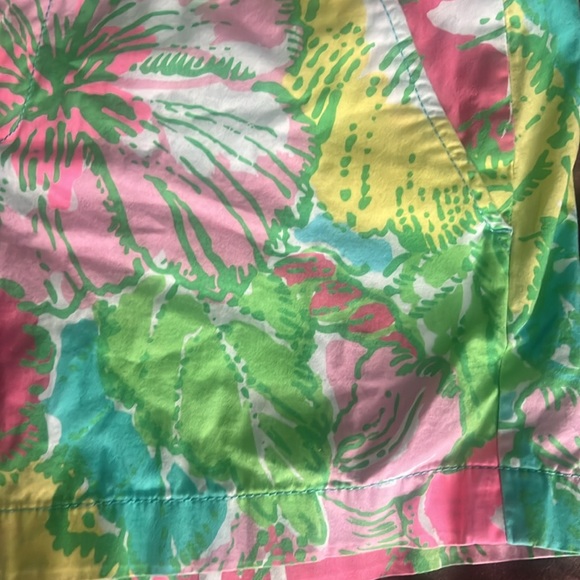 Lilly Pulitzer Callahan Floral Print Size 4 Shorts - Picture 5 of 7